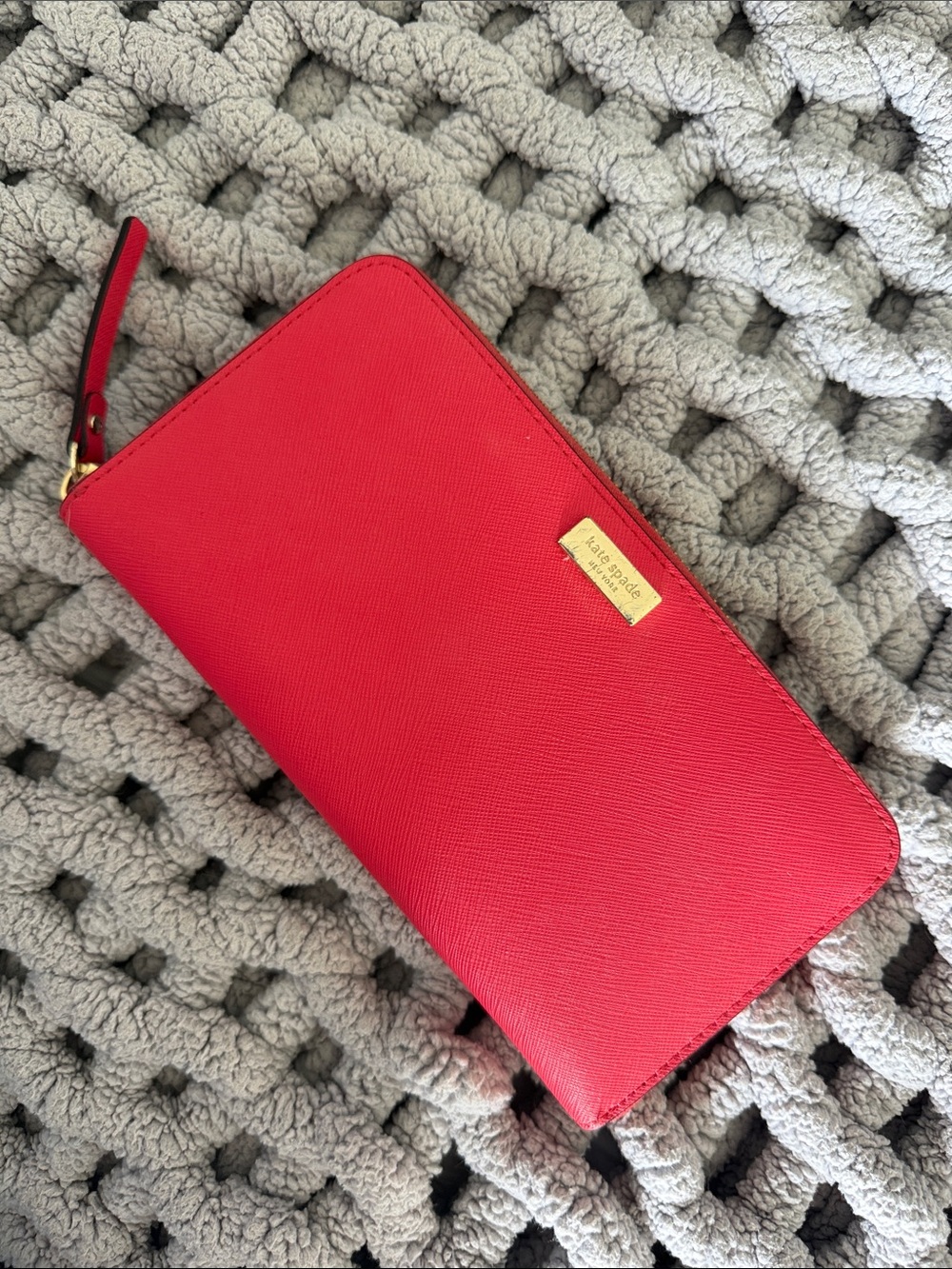 kate spade pink zip-around saffiano wallet with gold plaque